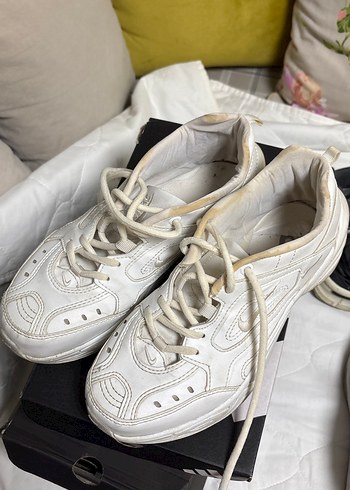 Beyaz Kadın Spor Ayakkabi - Görsel 2