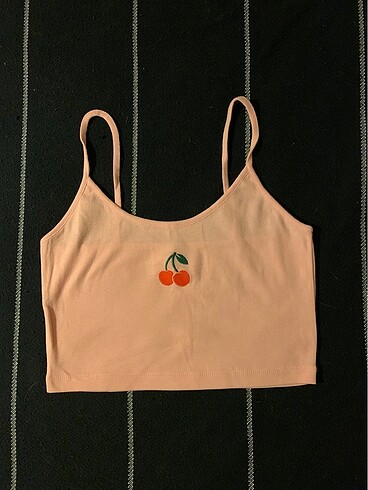 Urban Outfitters Croptop