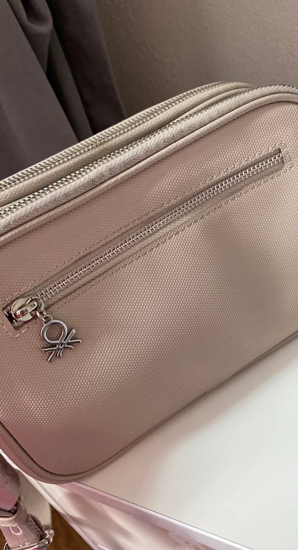 Benetton taş rengi kol çantası - Görsel 3