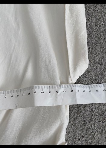 Beyaz V Yaka Kısa Kollu Keten Bolero - Görsel 4