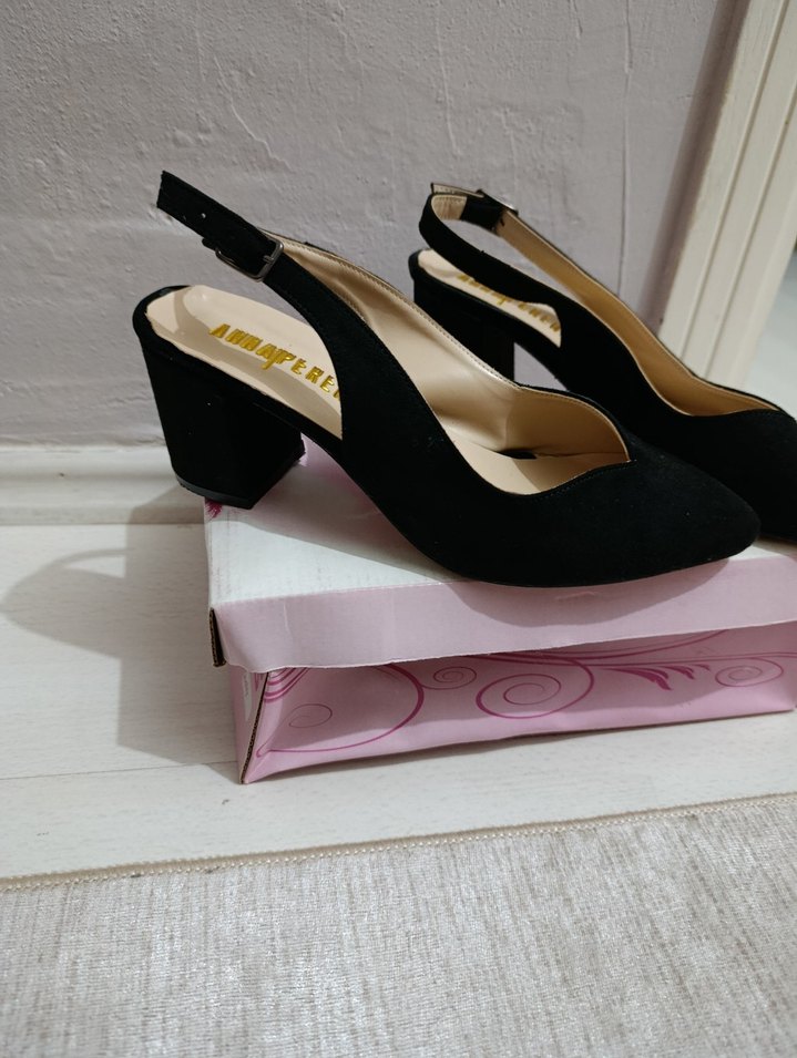 Siyah Tokalı Kadın Topuklu Ayakkabı - Görsel 4