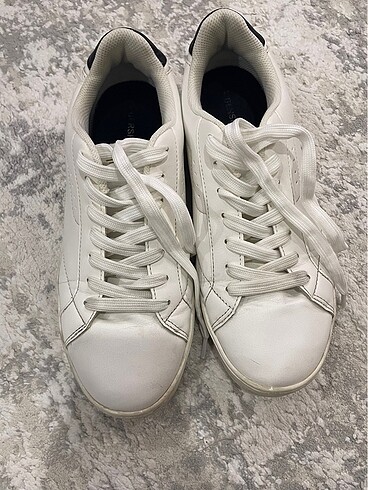 Erkek beyaz sneaker