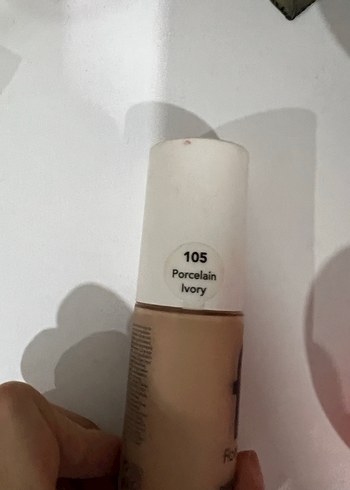 Flormar Flormar Perfect Coverage Bej Fondöten SPF 15