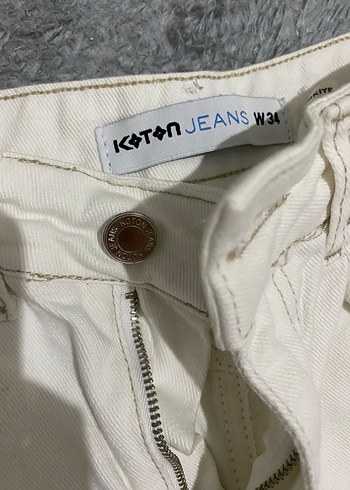 Koton Kadın Beyaz Pamuklu Mini Denim Şort