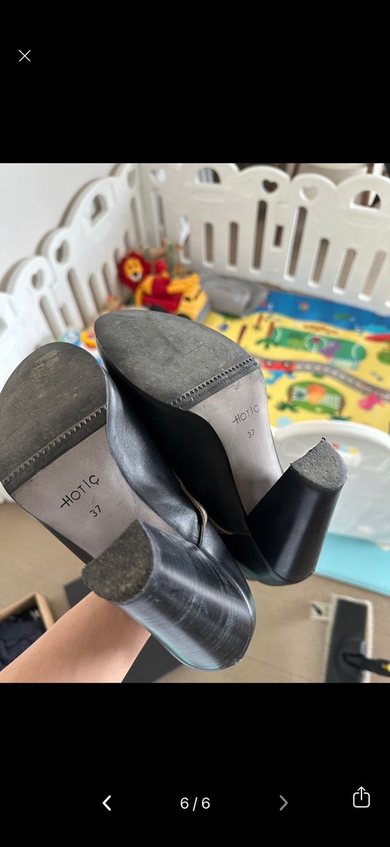 Tokalı Siyah Yüksek Topuklu Kadın Bot - Görsel 3