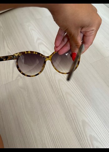 Şeffaf Kahverengi Gri Kadın Güneş Gözlüğü - Görsel 4