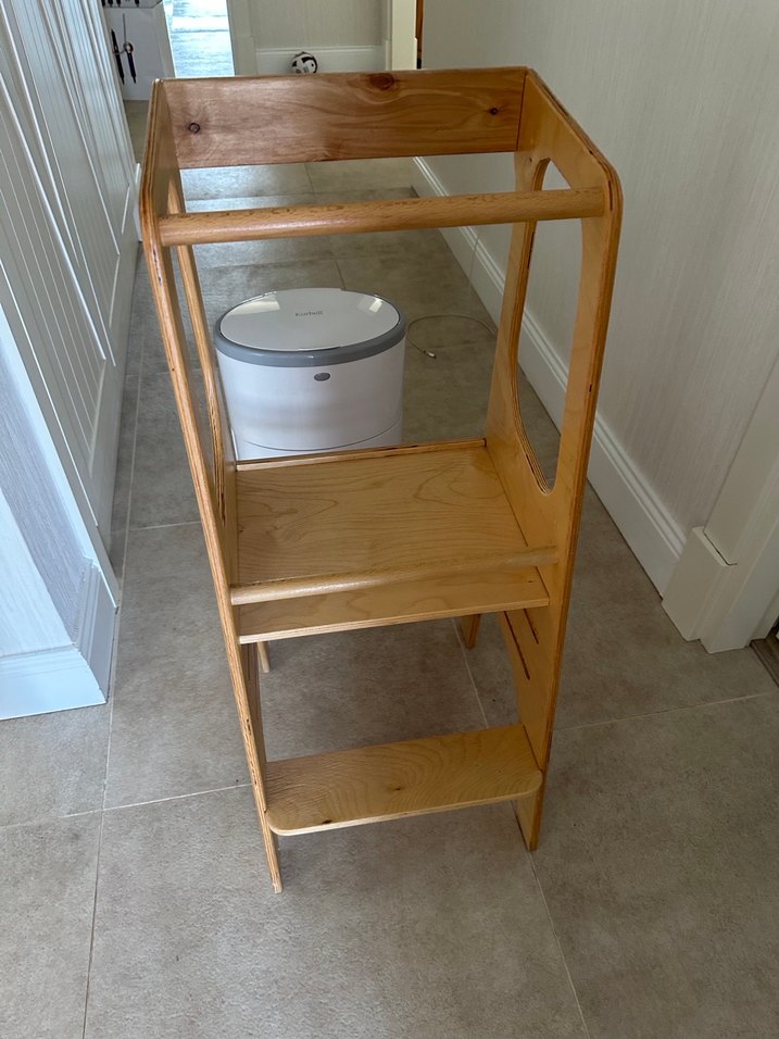 Bej Renkli Çocuk Sandalyesi - Görsel 2