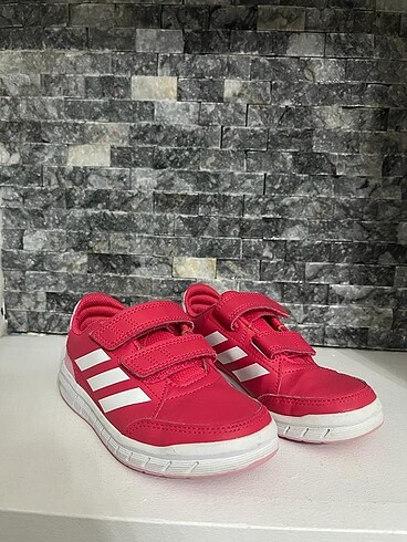 Adidas 29 numara ayakkabı
