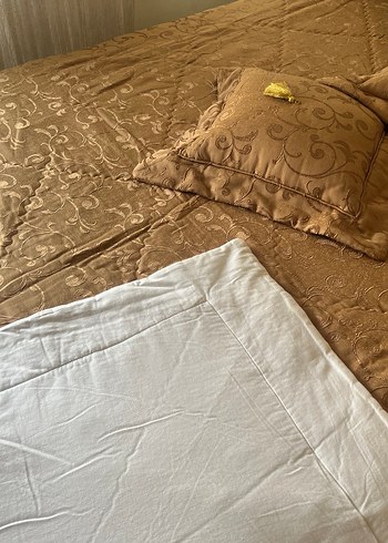 Çeyizlik Özel dikim yatak örtüsü ve yastıkları - Görsel 4