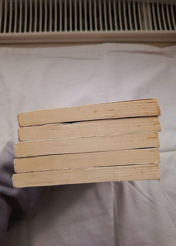 Vampir Kız Kardeşler Kitap Seti - Görsel 3