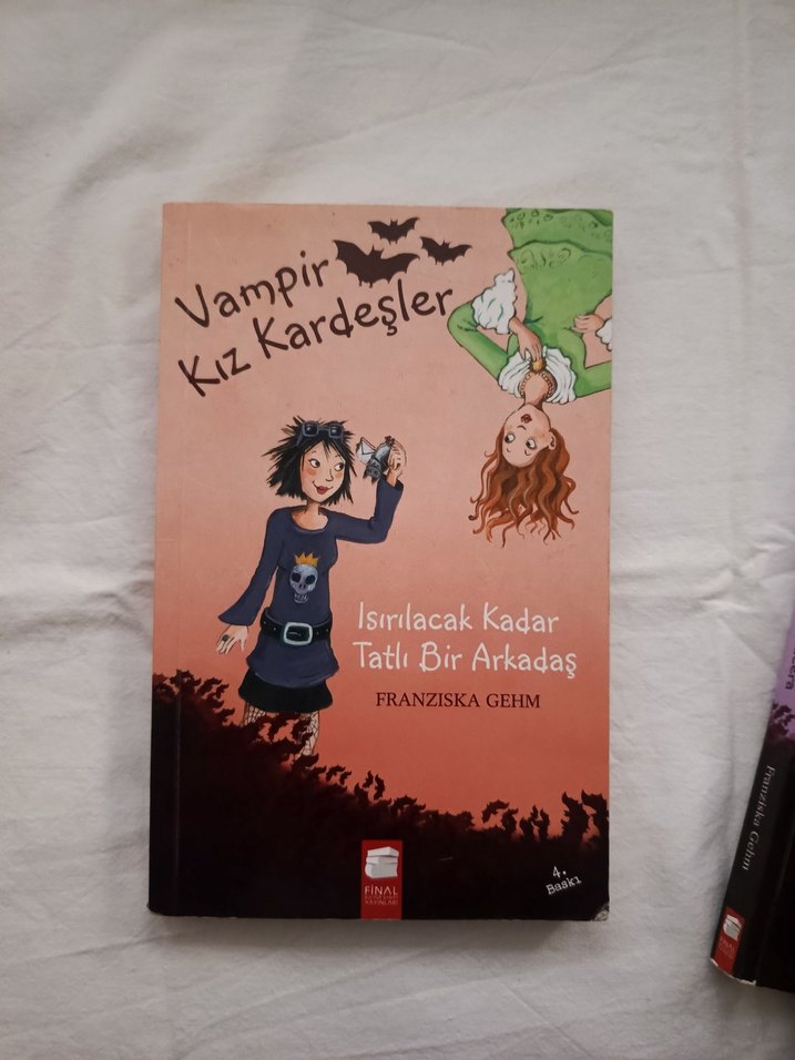 Vampir Kız Kardeşler Kitap Seti - Görsel 5