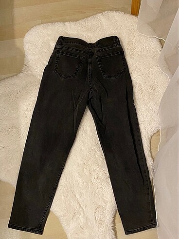 32 Beden siyah Renk H&M kot pantolon