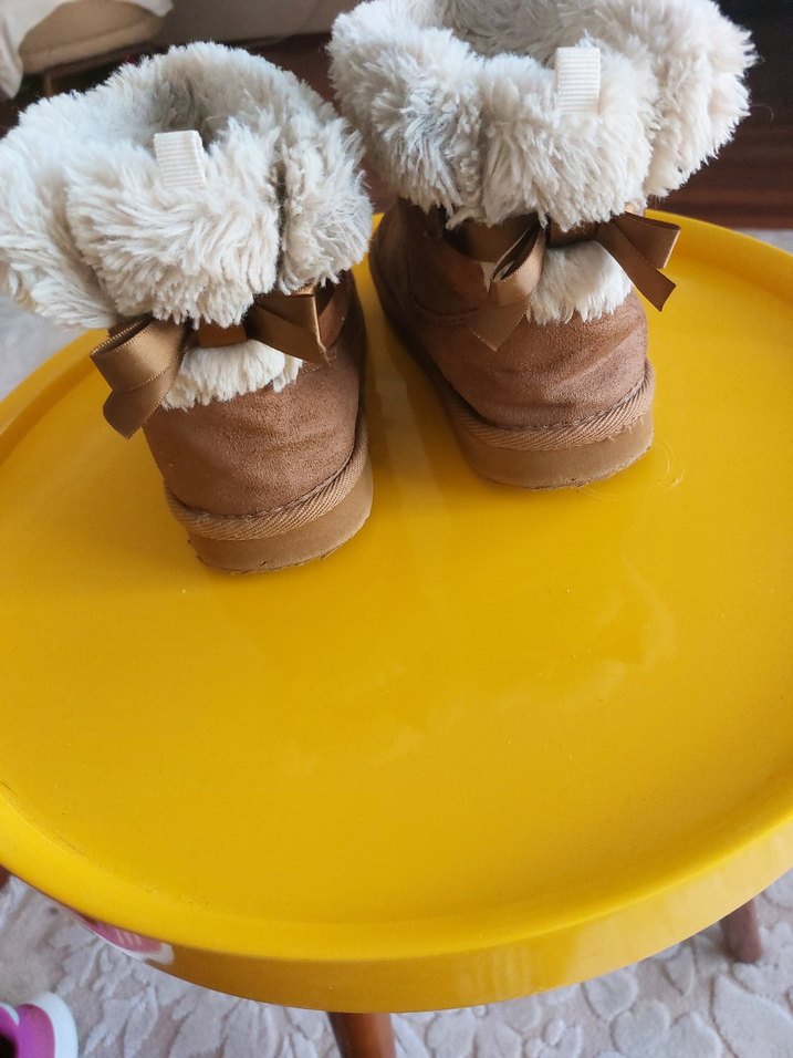 Bej Peluş Malzeme ici tüylü bot - Görsel 2