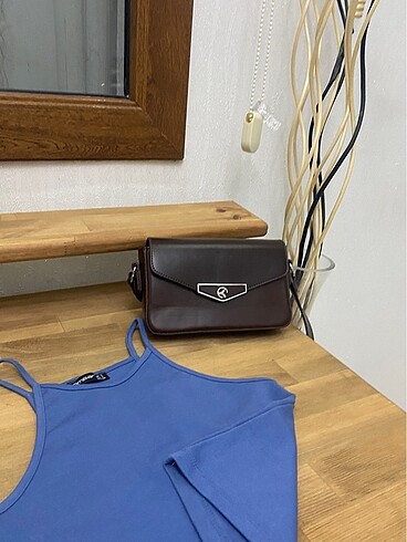 mavi halter yaka crop