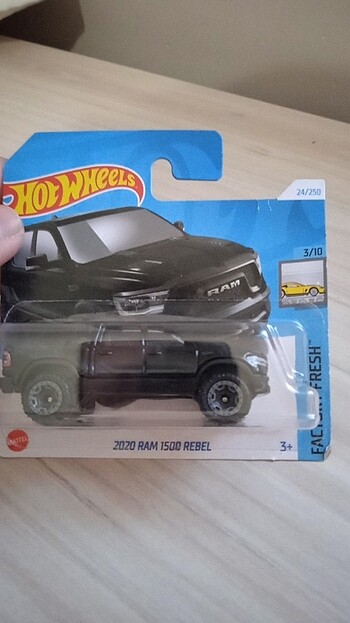 Hot wheels ram 1500 rebel