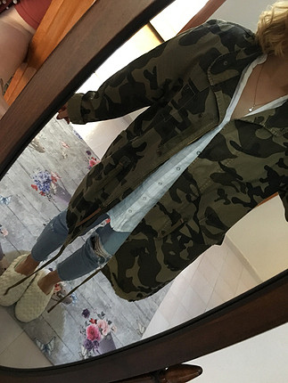 l Beden Bershka Kamuflaj Ceket