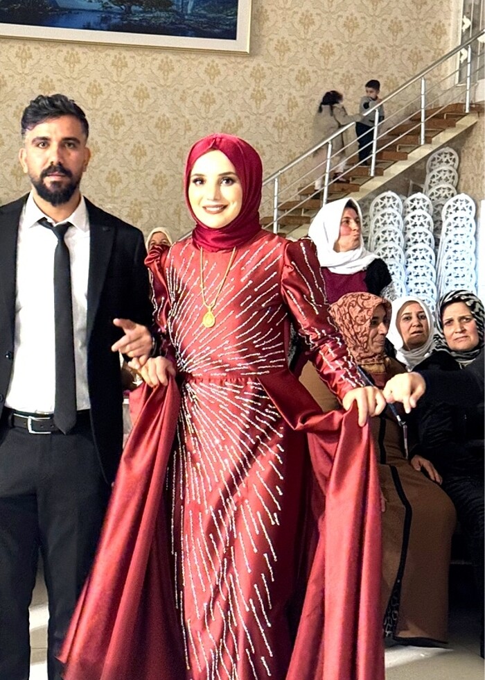 Tesettür abiye - Görsel 2