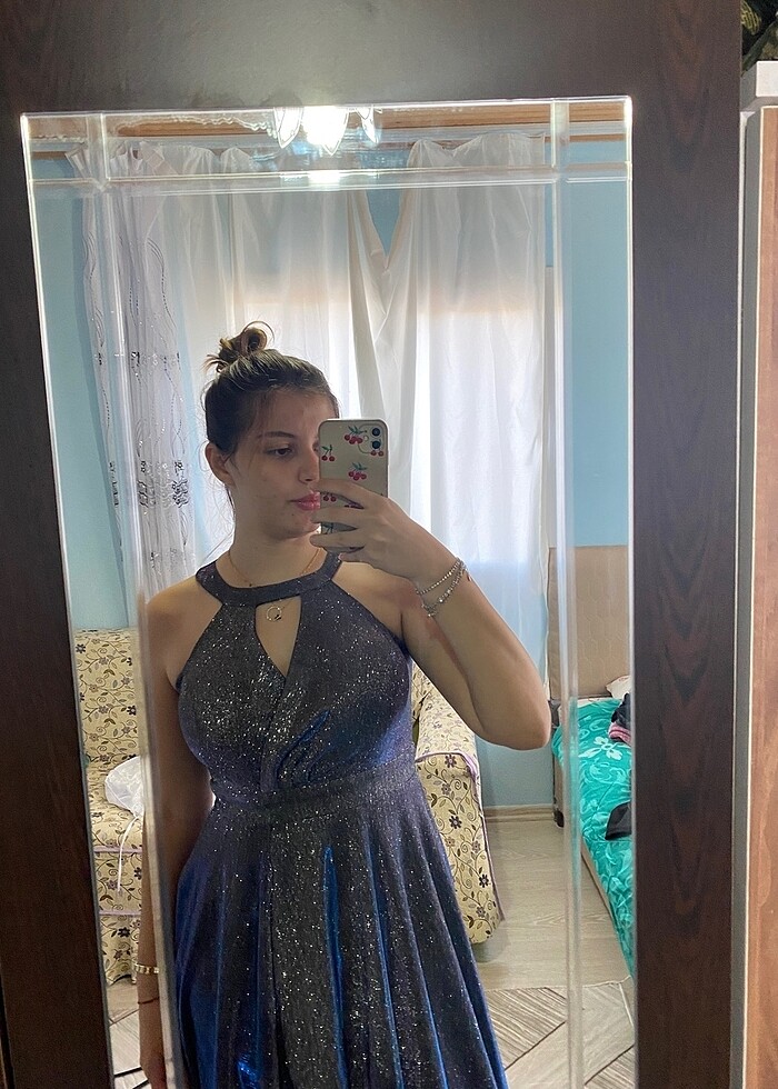 Mor ve mavi yansımalı simli abiye - Görsel 4