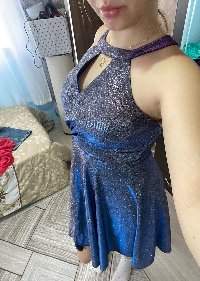 Mor ve mavi yansımalı simli abiye - Görsel 5