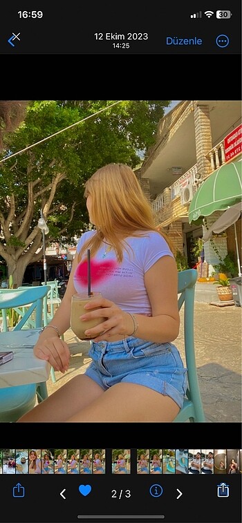 Kalp baskılı beyaz crop bluz - Görsel 2