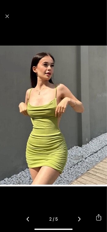 Yeşil büzgülü mini elbise