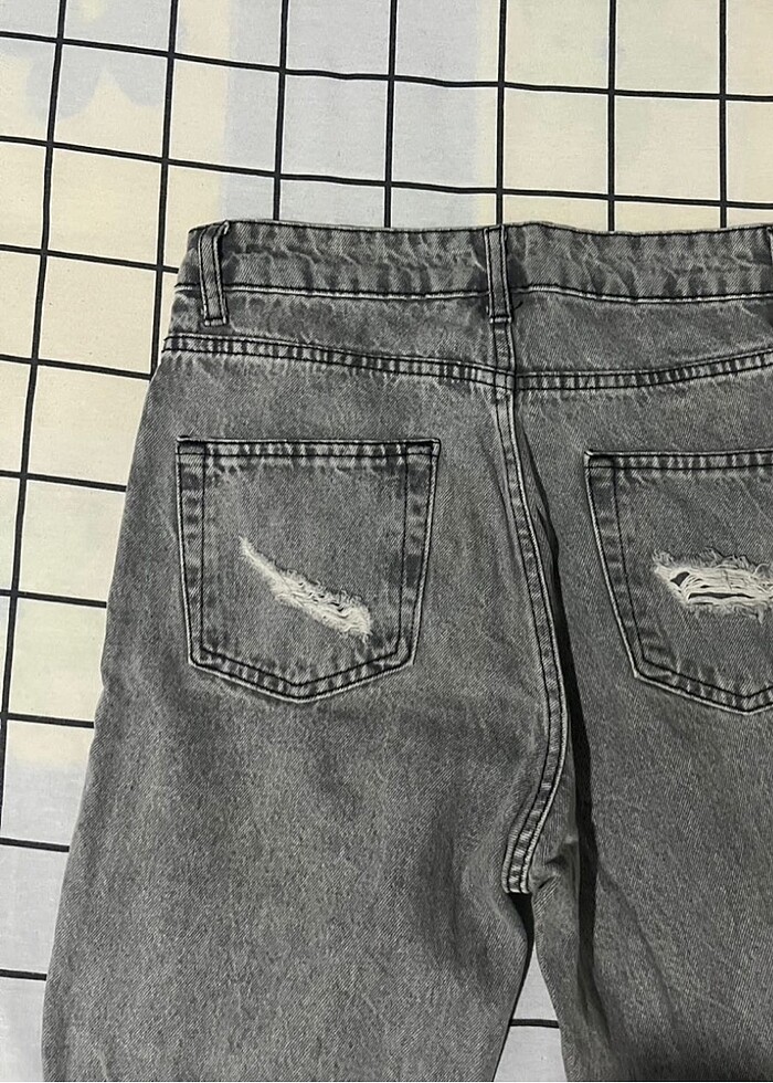 Stradivarius MomJean - Görsel 4