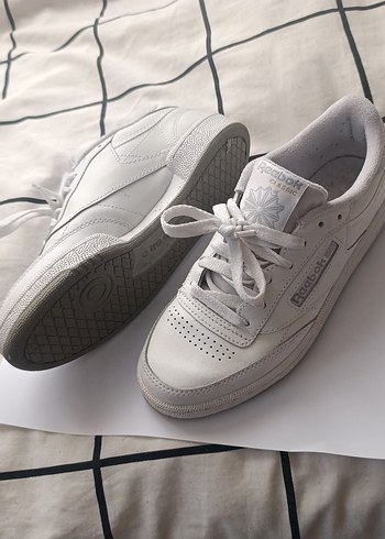 Beyaz Reebok Kadın Spor Ayakkabı - Görsel 3