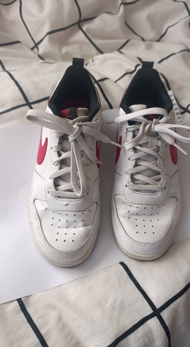 Beyaz Kırmızı Bağcıklı Spor Ayakkabı - Görsel 2