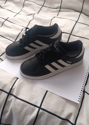 Adidas 38