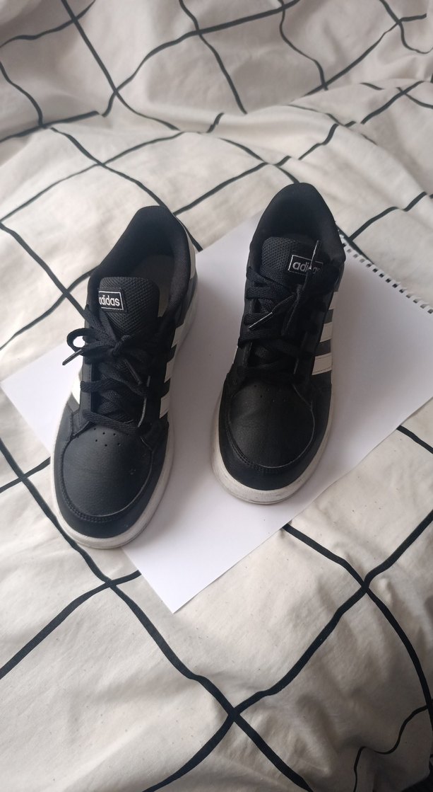 Adidas Siyah Beyaz Spor Ayakkabı - Görsel 3
