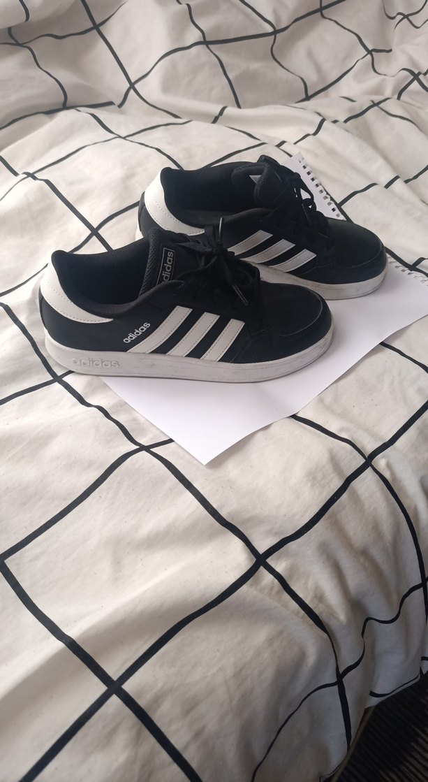 Adidas Siyah Beyaz Spor Ayakkabı - Görsel 2