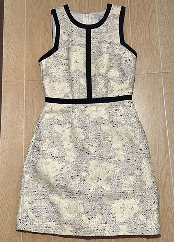 H&M Krem Rengi Cepli Elbise 
