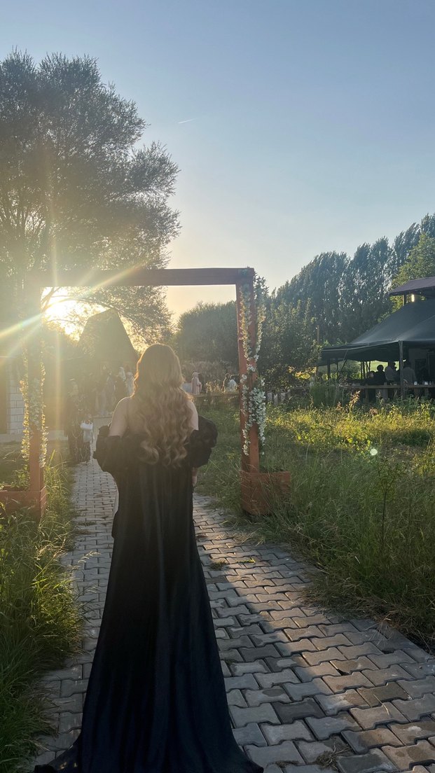 Uzun Kollu Siyah Gotik Kadın abiye özel dikim - Görsel 2