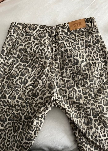 Stradivarius stradivarius leopar desenli pantolon