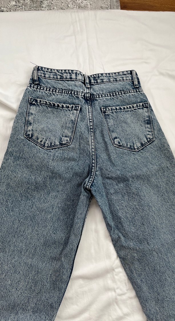 Nakışlı Kadın Mom jean - Görsel 3