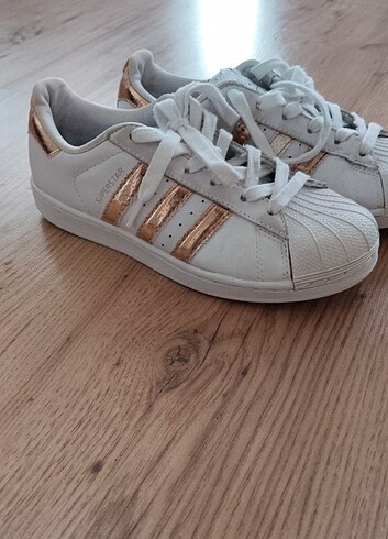 Adidas Superstar 