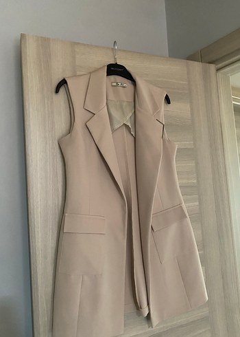 Bej Düğmeli Kolsuz Midi Ofis Yeleği - Görsel 2