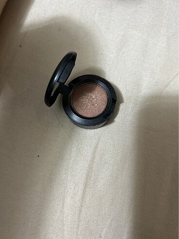  Beden Mac far