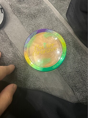 Butter bronzer
