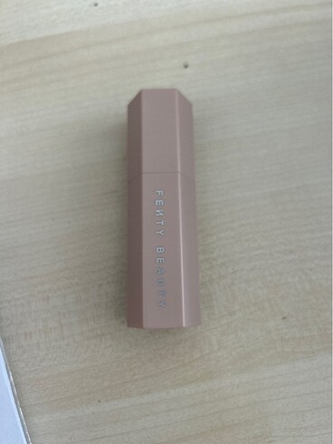 Fenty amber stick