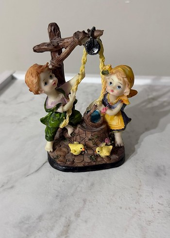 Renkli Çocuk Figürlü Biblo - Görsel 2