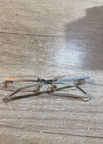 Gri Minimalist Kadın Gözlüğü - Görsel 8