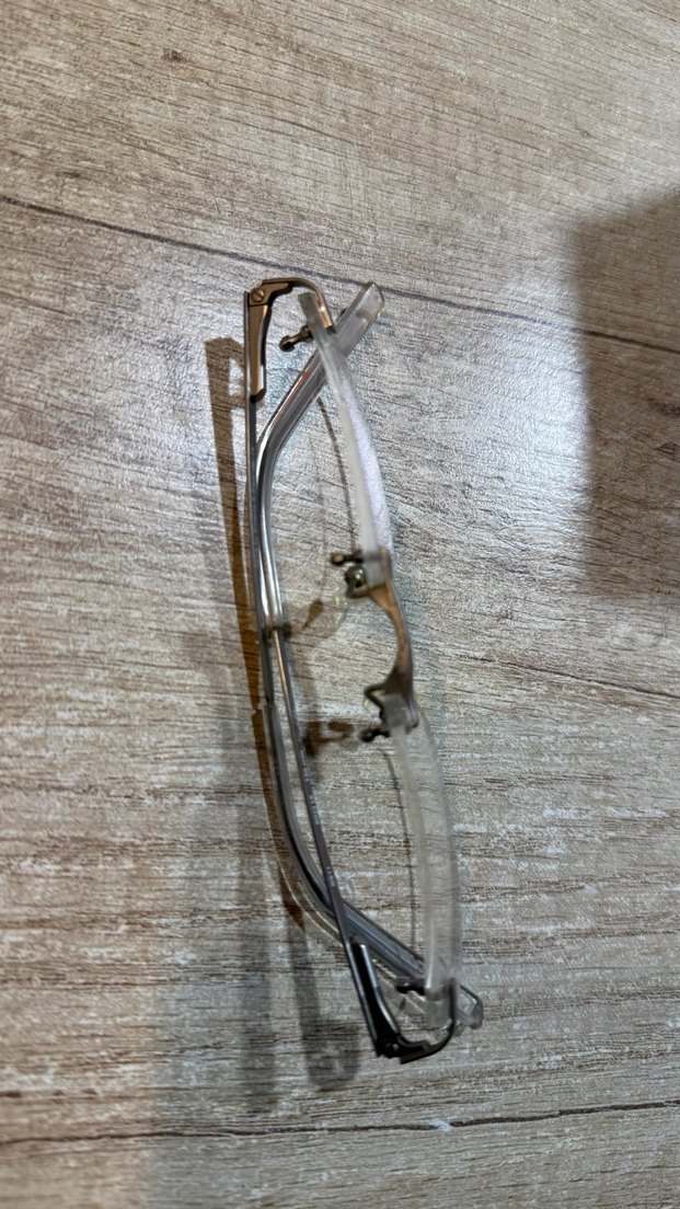 Gri Minimalist Kadın Gözlüğü - Görsel 5