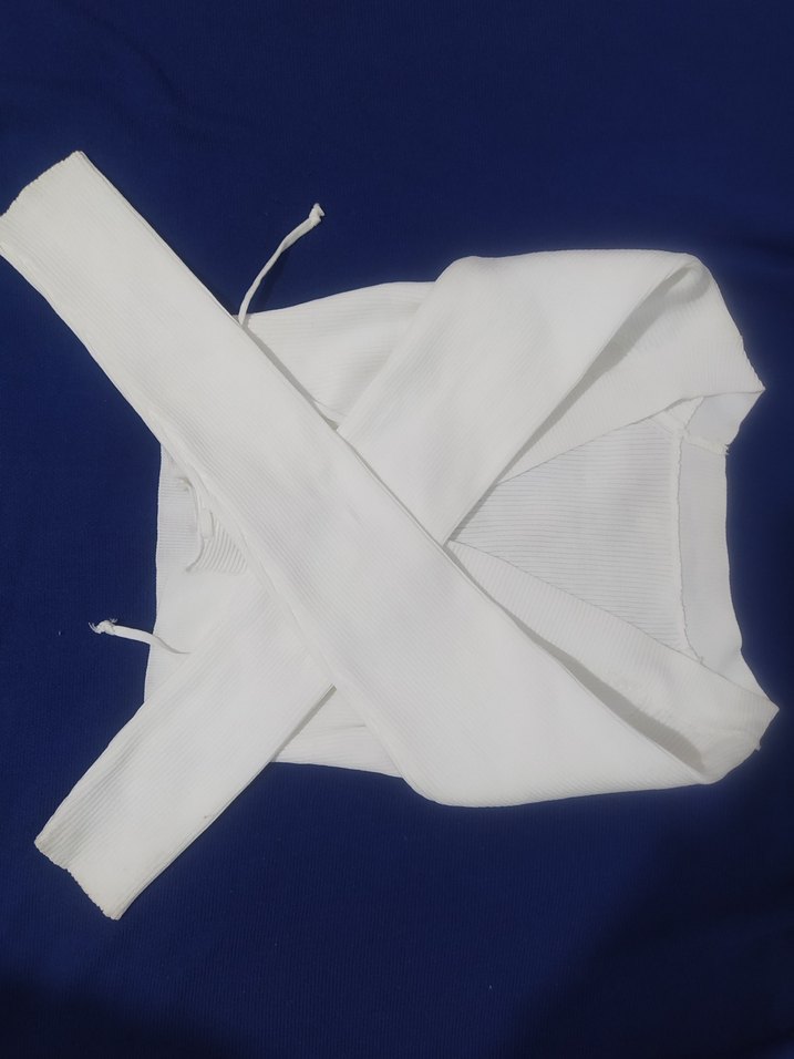 Beyaz Uzun Kollu Kız Bolero - Görsel 2