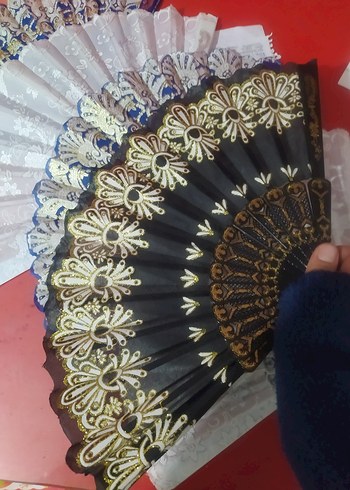 Renkli Dantel El Yelpazeleri - Görsel 2