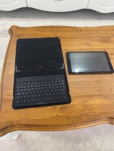 Temiz çok kulanılmamış bir tablet