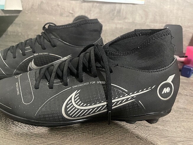 41 Beden Nike krampon