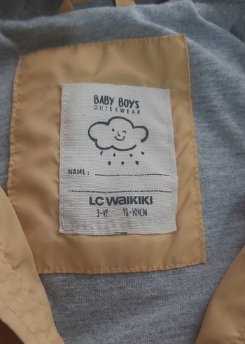 LC Waikiki Kapüşonlu Çocuk Yağmurluk