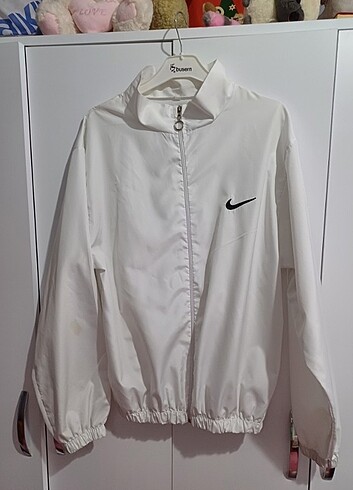 m Beden beyaz Renk Nike ceket