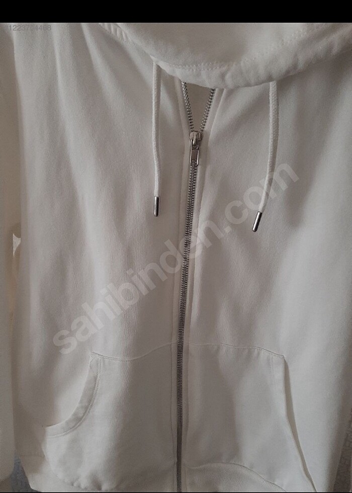 BEYAZ KAPÜŞONLU SWEATSHIRT - Görsel 3